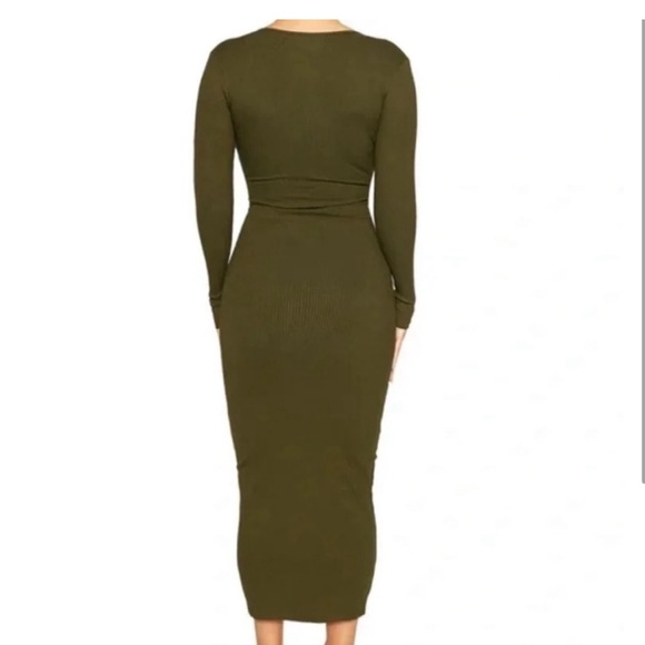 NWT Olive Green So Very Snatched Midi Maxi NAKED WARDROBE BodyCon Dress S - Picture 3 of 7